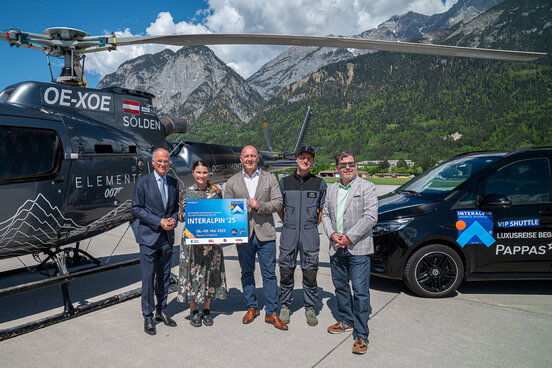 INTERALPIN 2025 - Partner Heli Tirol & Pappas | © Congress Messe Innsbruck INTERALPIN 2025 - Partner Heli Tirol & Pappas | © Congress Messe Innsbruck