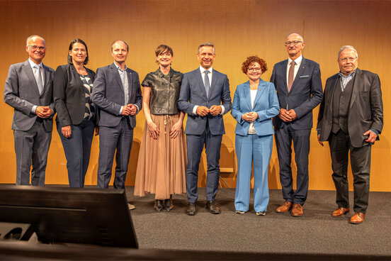 INTERALIN 2025 - Eröffnung Gruppenfoto | © Congress Messe Innsbruck INTERALIN 2025 - Eröffnung Gruppenfoto | © Congress Messe Innsbruck